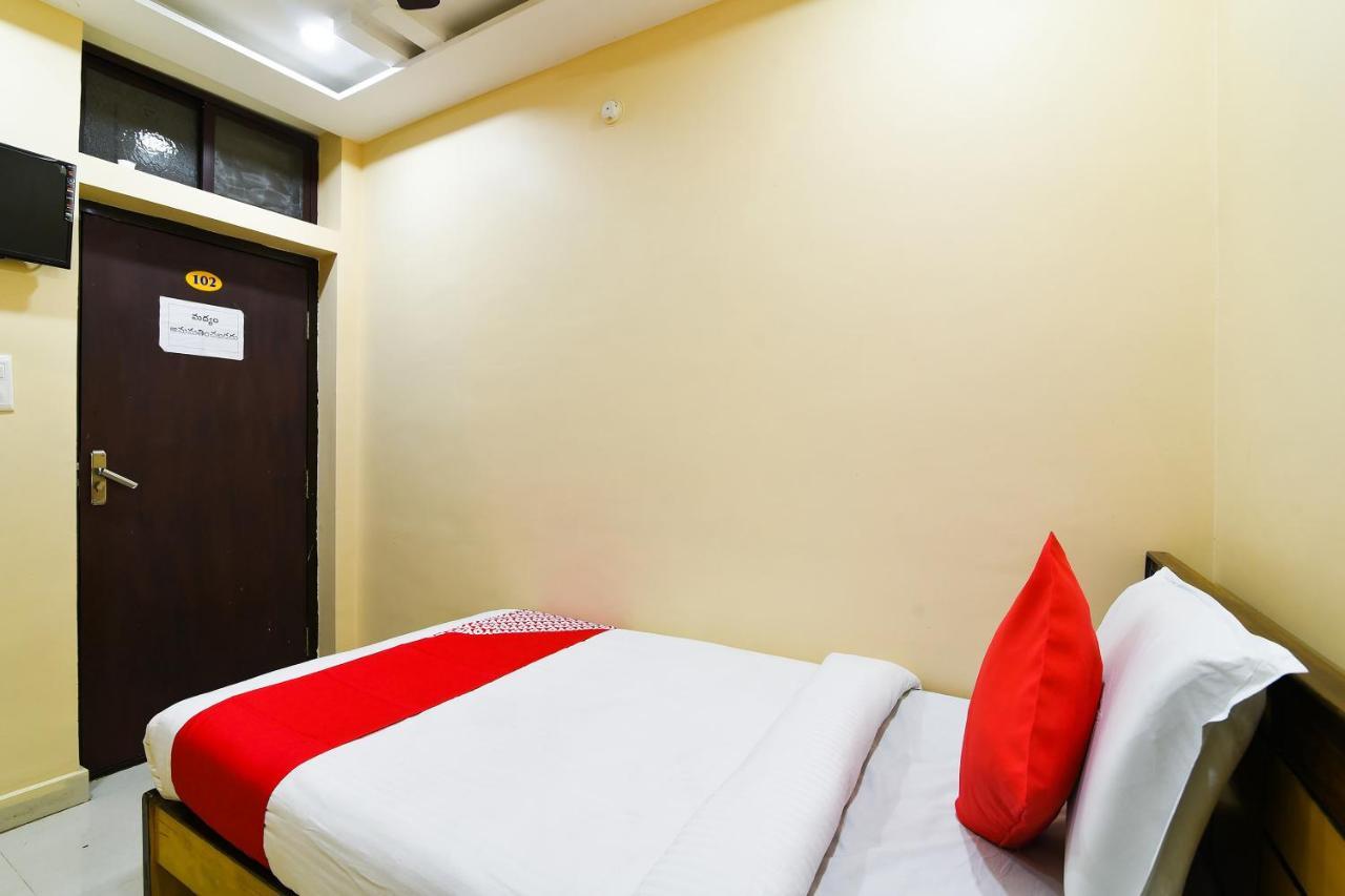 Ramesh Residency Hotel อนันตาปูร์ ภายนอก รูปภาพ