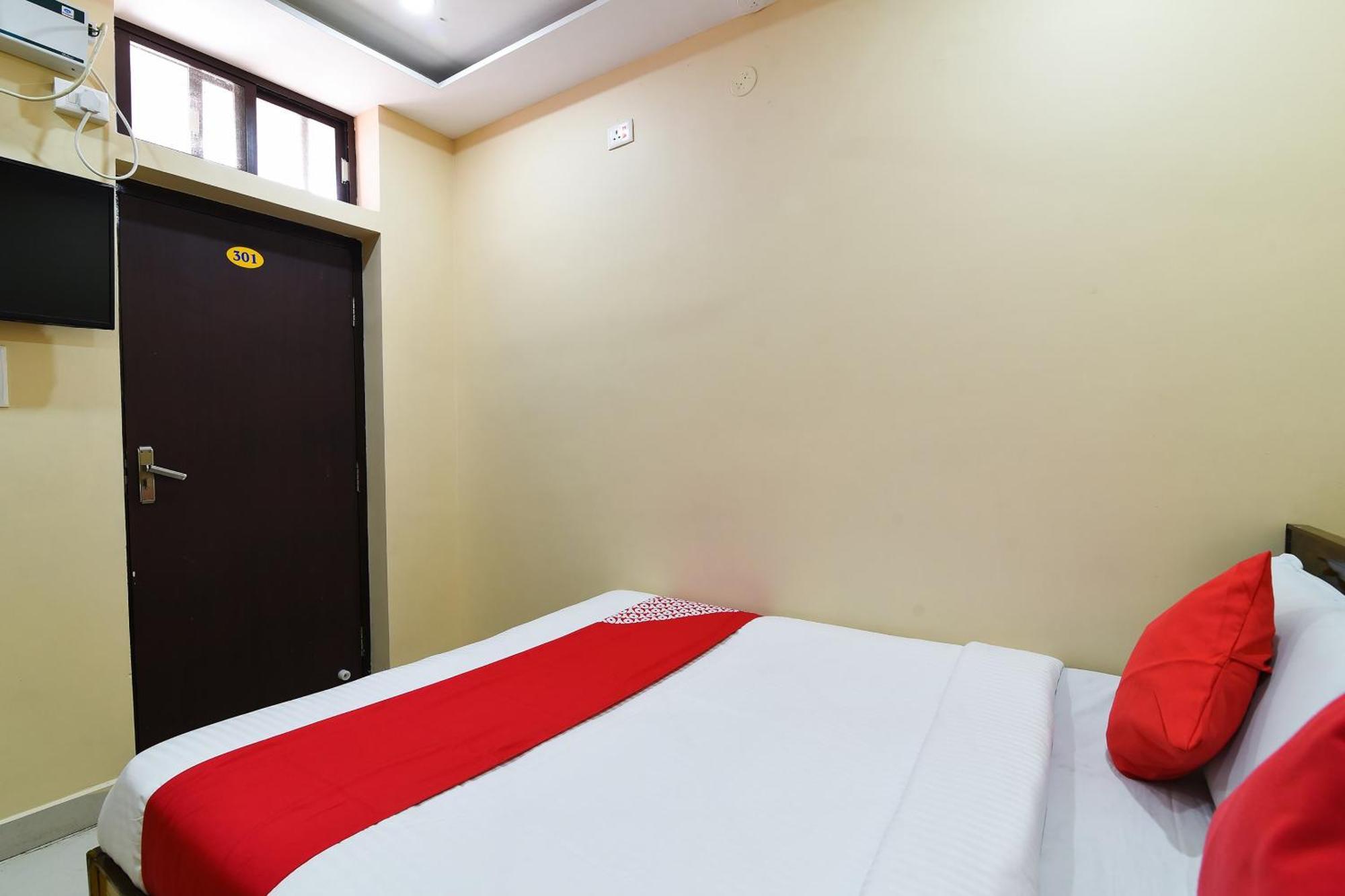 Ramesh Residency Hotel อนันตาปูร์ ภายนอก รูปภาพ